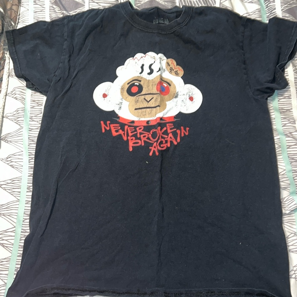 casual tee
